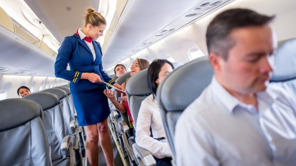 Стюардеса разкри странните глезотии на богати пътници | StandartNews.com