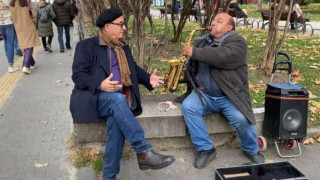Колко пари даде Анди Гарсия на уличния музикант