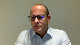 Изнудват ли ни с европарите заради Македония? Радан Кънев отговаря