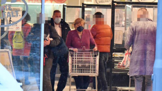 Първи ден като пенсионер. Какво се закани Меркел