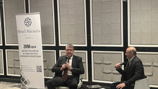 Васил Симов написа "Книга за борсата"