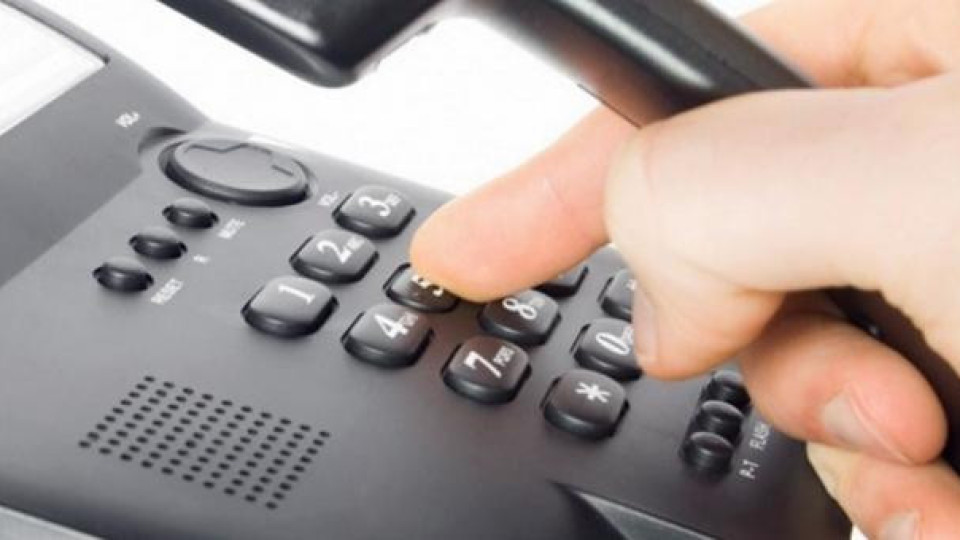 Нова телефонна измама - апаши се представят за свещеници | StandartNews.com