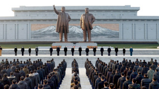 Северна Корея в траур. Какво се случва в Пхенян