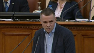 Какво е общото между Ицо Хазарта, Корнелия Нинова и Тошко Йорданов