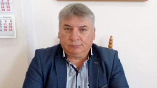 Кметът, който караше на зиг заг, вече е на свобода