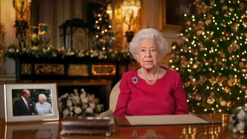 Елизабет ІІ трогна британците с коледното си слово | StandartNews.com
