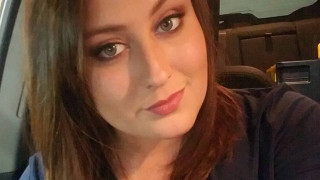 Палава учителка по математика отива в затвора, спала с 16-годишни