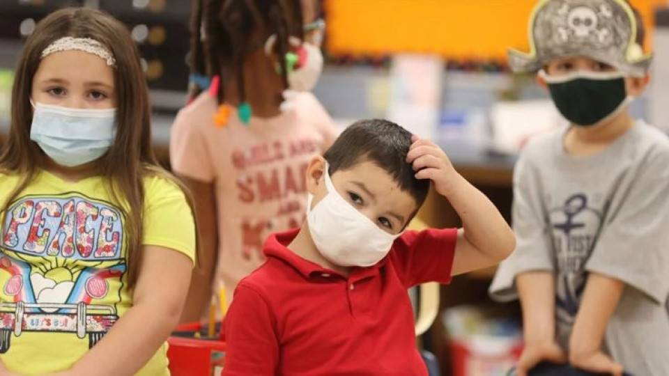 Повече деца с ковид в болници в САЩ! Как им се отразява вирусът? | StandartNews.com