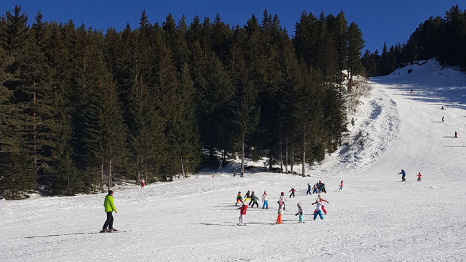 По-ниски цени и нощни ски на Мальовица до края на празниците | StandartNews.com