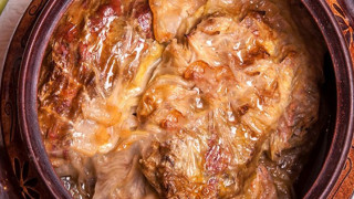 Капама се яде и за Нова година. Как да я направите богата и вкусна