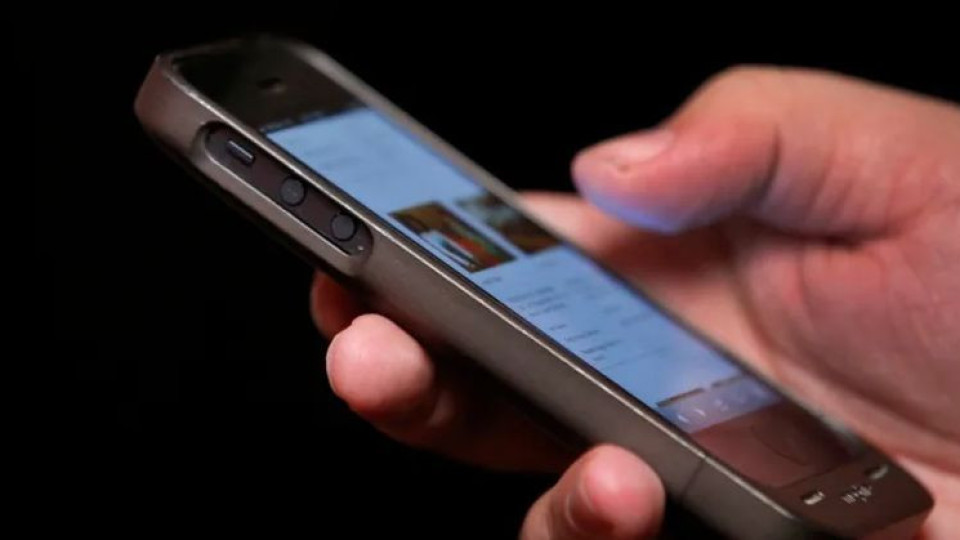Обвиняват мобилните оператори в тежък грях към потребителите | StandartNews.com