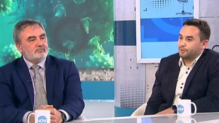 Кунчев: Омикрон се предава лесно, но не вкарва в болница