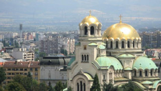 Защо ще бият утре камбаните на църквите в София