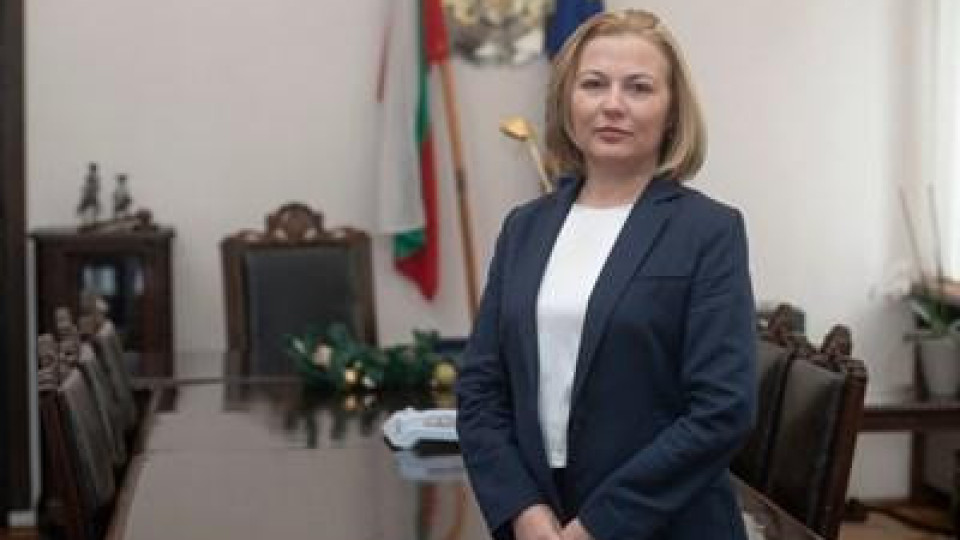 Надежда Йорданова каза кой ще разследва главния прокурор | StandartNews.com
