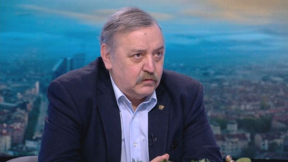 Кантарджиев каза какво да правим като ни завладее Омикрон | StandartNews.com