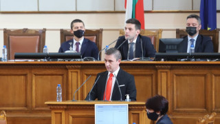 Енергийният министър разкри загуби заради тръбата България-Гърция