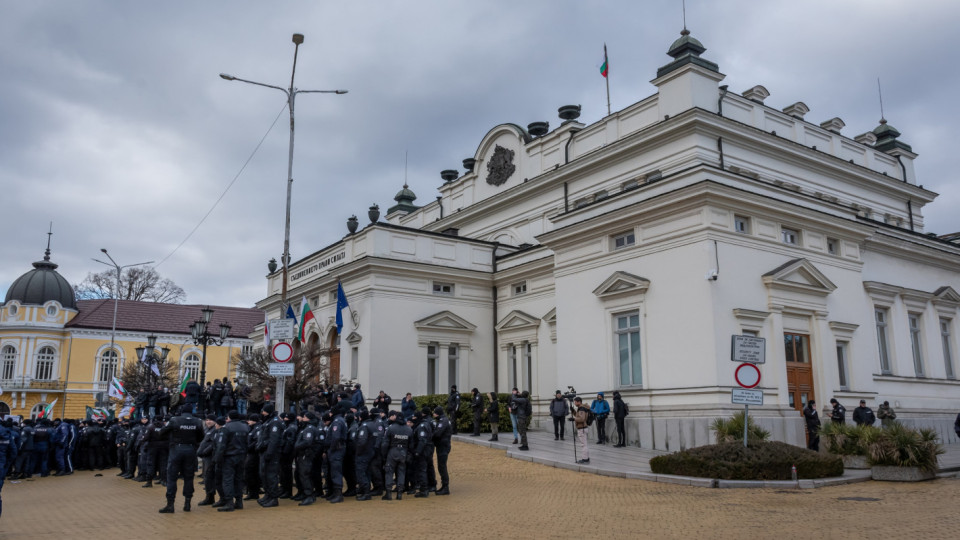 След протеста - колко хора ще спят в ареста и по болниците | StandartNews.com