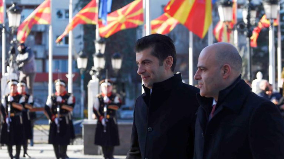 Отлични реакции в Скопие: Петков спечели Македония за България | StandartNews.com