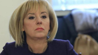 Мая Манолова: Процесите в обществото не търпят вакуум