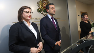 Бурни страсти в парламента! Какво взе Лорер от Нинова