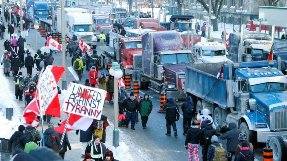 Трюдо прави нещо невиждано от 50 г., за да се разправи с протестите | StandartNews.com