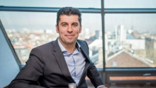 Кирил Петков няма жилище, има сладкарница. Какво още притежава?