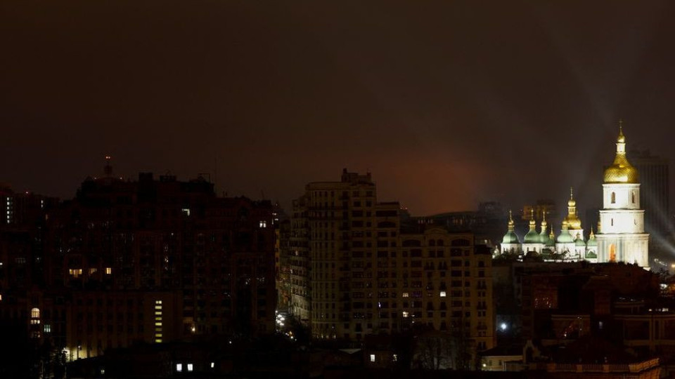 Украинци: Русия ни напада с ракети, оказваме съпротива | StandartNews.com