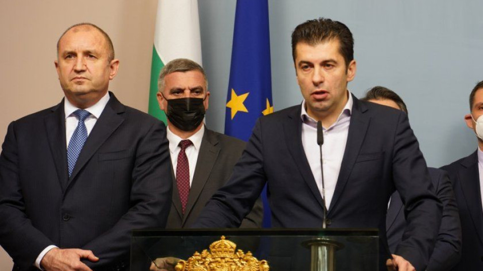 Кирил Петков: Приоритет е извеждането на българите от Украйна | StandartNews.com