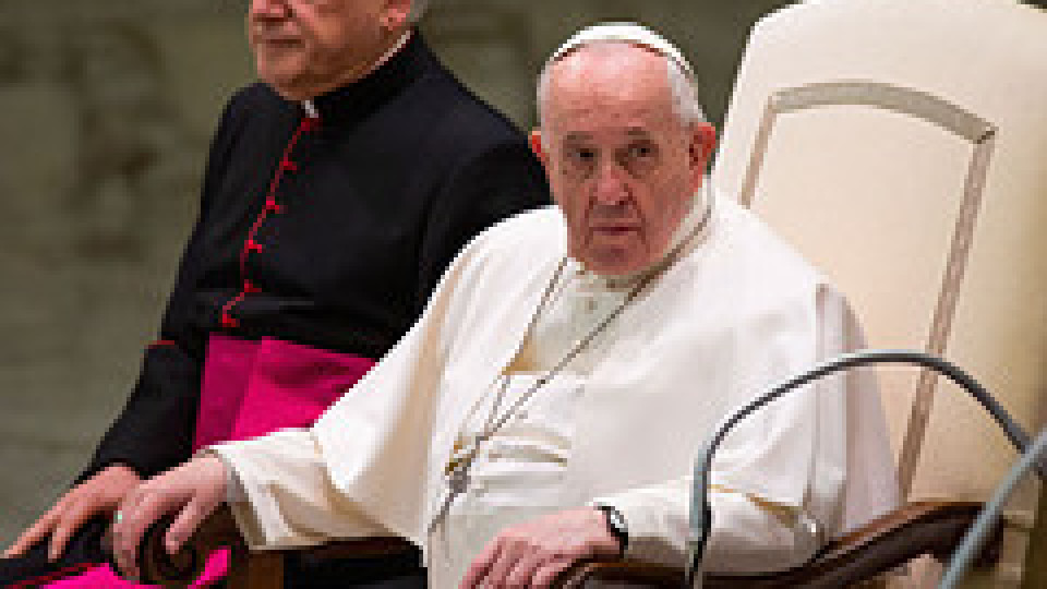 Папата наруши протокола заради Украйна | StandartNews.com