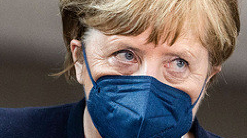 Откраднаха портфейла на Меркел в магазина | StandartNews.com