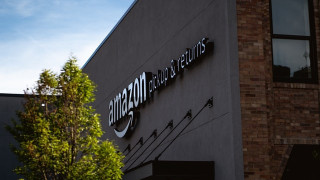 Amazon няма да изисква маски за свои служители в САЩ