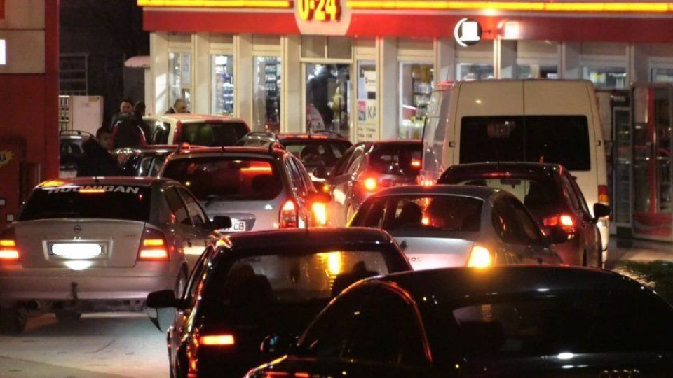 Поскъпват ли горивата? Тревожни шофьори по бензиностанциите | StandartNews.com