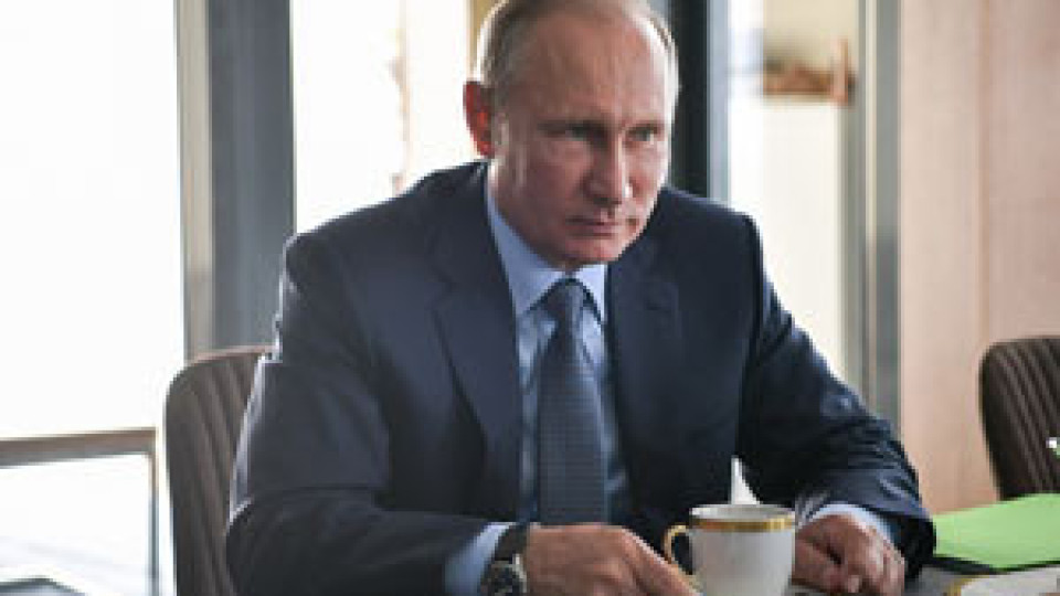 Путин пак тропа по масата. Поставя условия | StandartNews.com