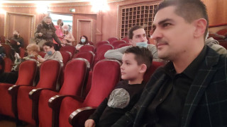 Спортният министър на опера, какво го впечатли