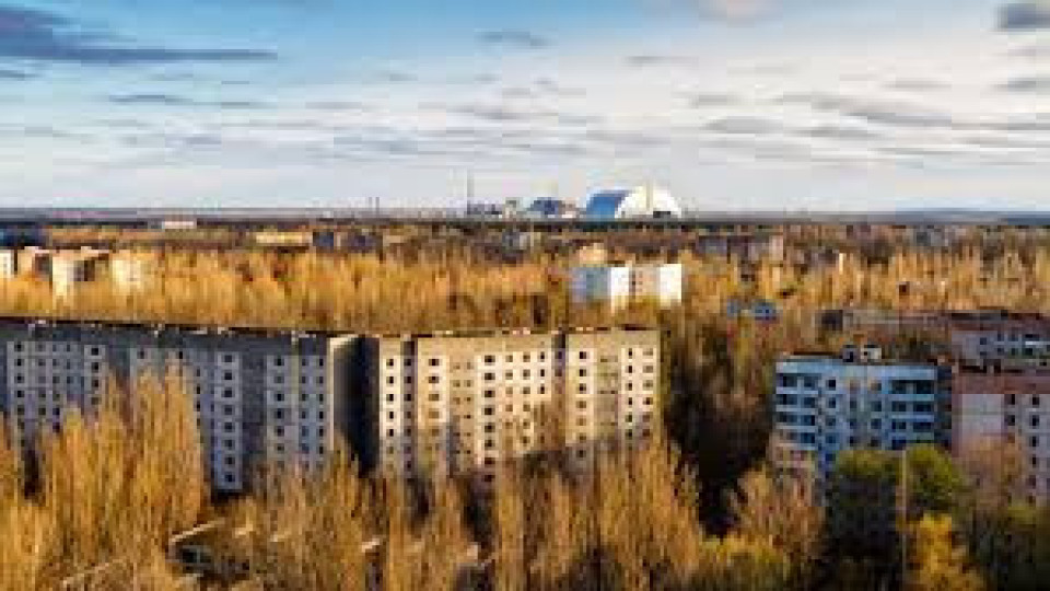 В капан: Над 100 работници блокирани в Чернобил. Как оцеляват | StandartNews.com