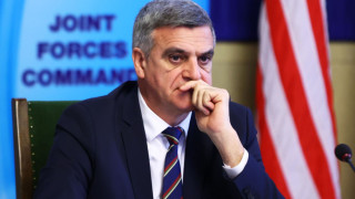 Политолози разкриха с какво Стефан Янев влиза в политиката