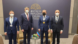 Форумът в Анталия! Карадайъ с важна среща за азерския газ