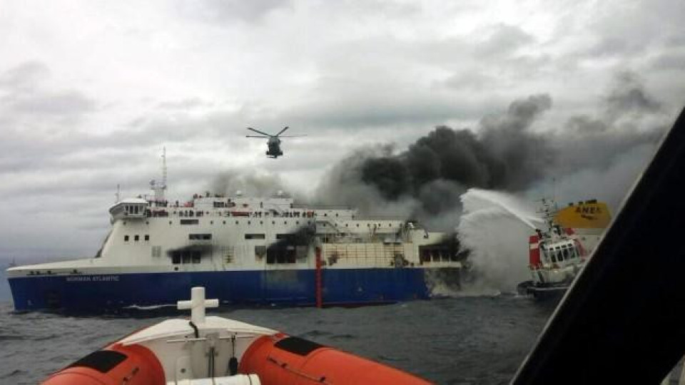 Лоши новини от изгорелия ферибот, жертвите се увеличават | StandartNews.com