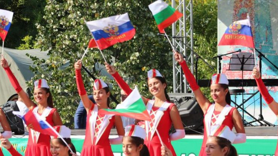 Отива ли си българската любов към Русия? Данните | StandartNews.com