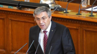 Карадайъ скръцна със зъби на Рашков