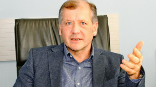 Адвокат Екимджиев очаква да се случи нещо неприятно на премиера
