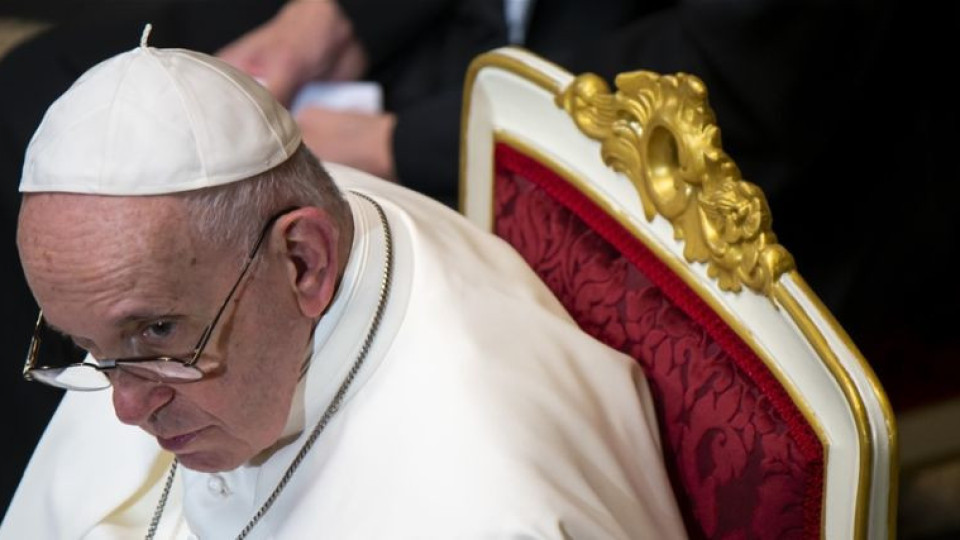 Папата с покъртителни думи. Какво видя в болницата? | StandartNews.com
