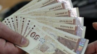 Кабинетът реши. Какво става със заплатите от 1 април