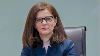 Скандал! Какво правят македонски граничари с колите с БГ номера
