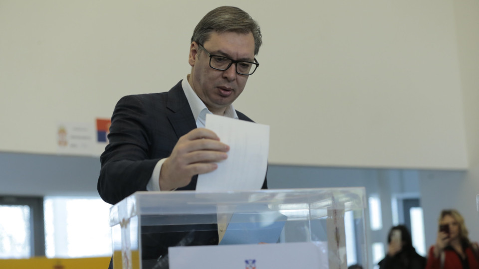 Внушителен резултат за Вучич на изборите в Сърбия | StandartNews.com