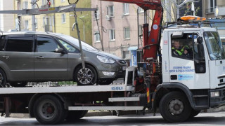 Паякът в София скача двойно