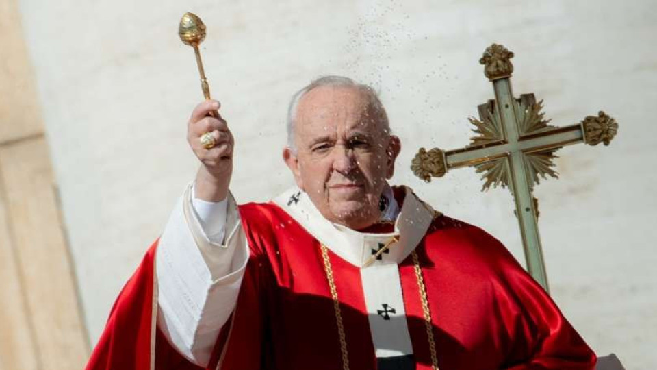 Католиците празнуват Цветница, папа Франциск ядосан | StandartNews.com