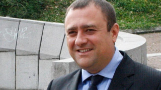 Министър нарече първоаприлска шега слуховете за оставката му