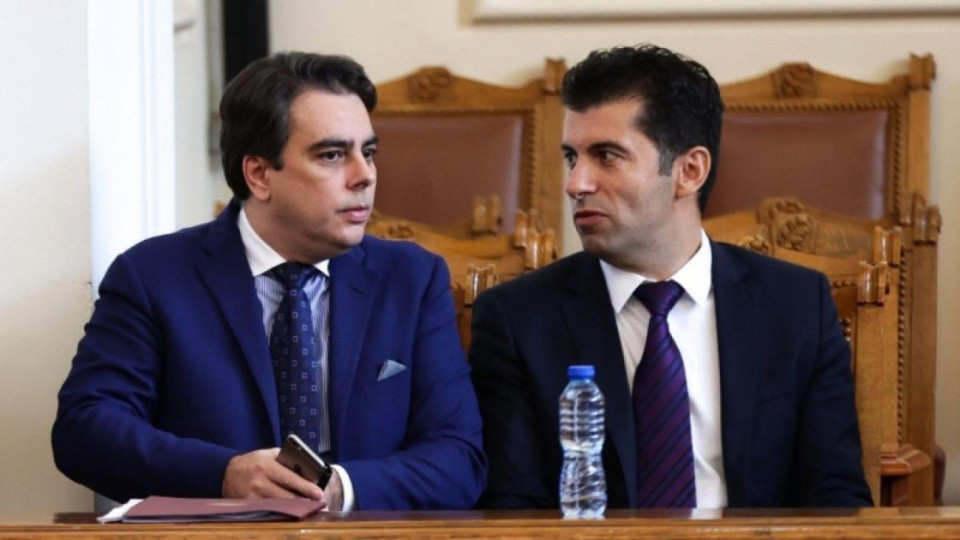 Кирил Петков Петков и Асен Василев правят виртуална партия | StandartNews.com