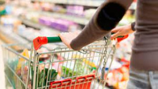 Зеленчуците поевтиняват, какво става с олиото